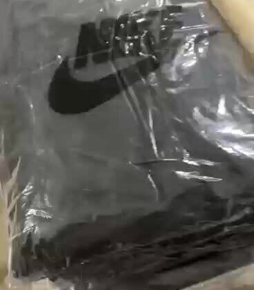 Jam4009 NIKE 37.99$ 260 SLN1H