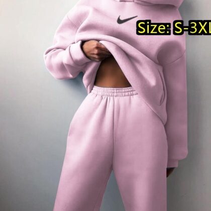 cNIKE 235 29.99$ GYYF