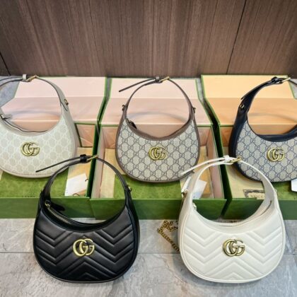 Jam1283 GUCCI 5A+ BOX 440 56.99$ GBB