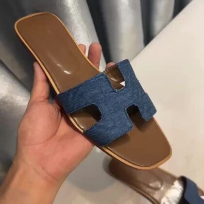 Jam2681 Hermes Attached box 260 33.99$ TLDD