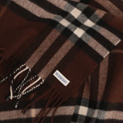 Jam7086 Burberry 38$