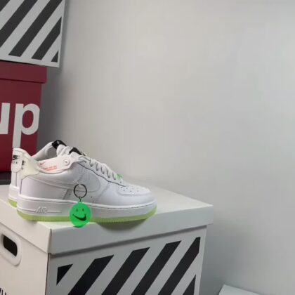 Jes2537 Nike Air Force 1'07 First Use $46-PTX