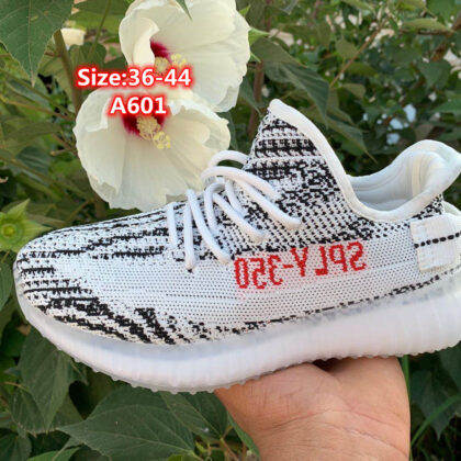 Jes32 35.16$ Adidas Yeezy-PTX