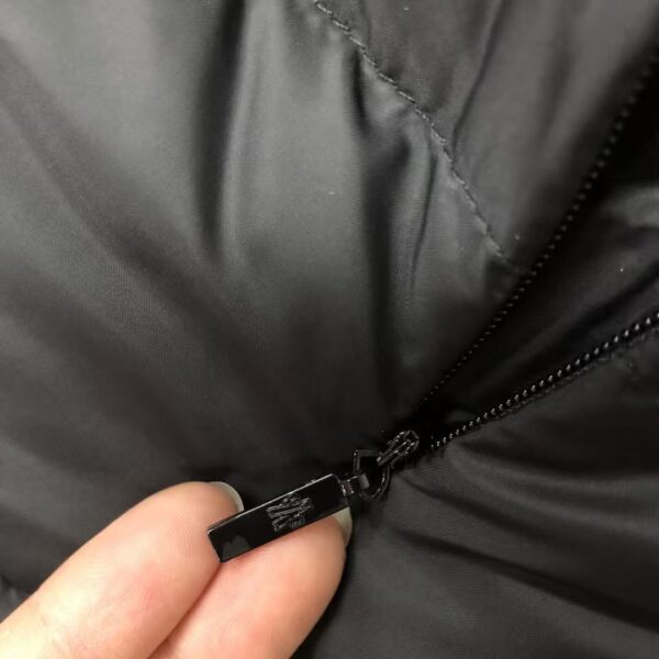 Jam7073 moncler 69.99$ - Image 9