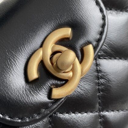 Jam5192 Chanel 74.9$