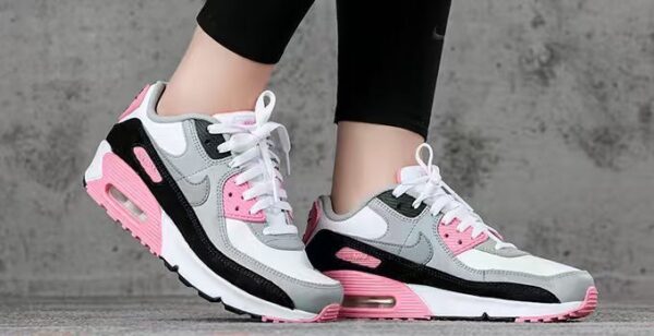 Jam7069 NIKE 55$
