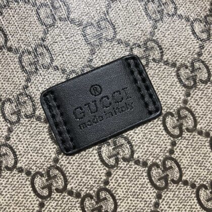 Jes2572 27.96$ GUCCI -ZSBB