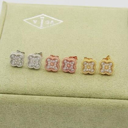 Jam8040 Van Cleef&Arpels 38.9$