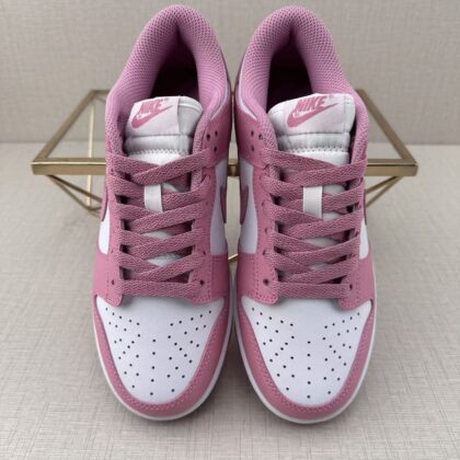 Jam8141 NIKE PINGK SB 54.9$