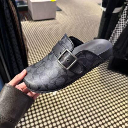 Jam8285 COACH 89.99$