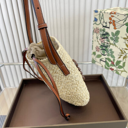 Jes342 Loewe TOP 5A+ 395🤴🏾 54.99$ GBB