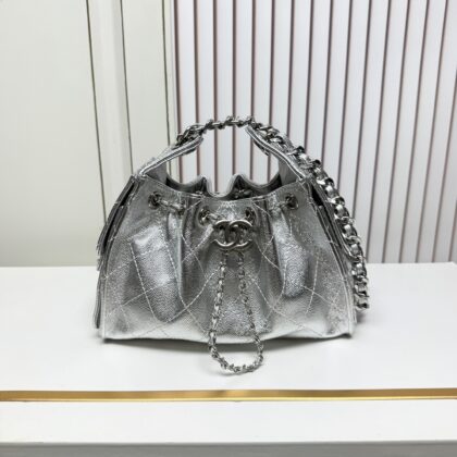 Jam8299 Chanel Super quality leather strap box. 89.99$