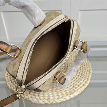 Jam8388 COACH 89.99$