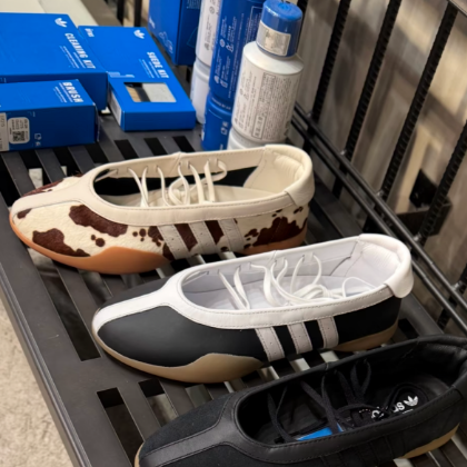 Jam1034 ADIDAS 59.99$