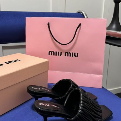 Jam8686 MIUMIU 69.9$