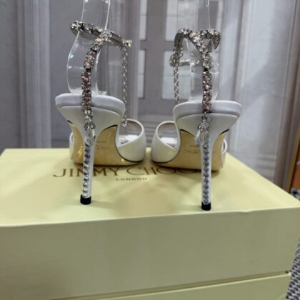 Jam9100 JIMMY CHOO 110$