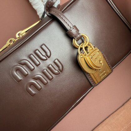 Jam9024 MIUMIU 110$