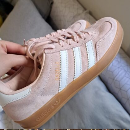 Jam9049 ADIDAS 58$