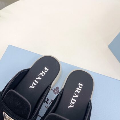 Jam9163 PRADA 95$