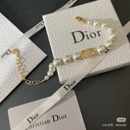 Jam9297 DIOR jewelry 48.99$