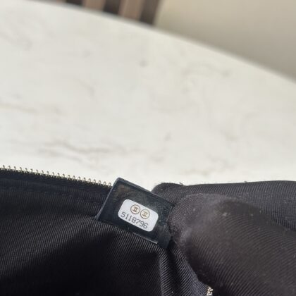 Jam9423 CHANEL 95$