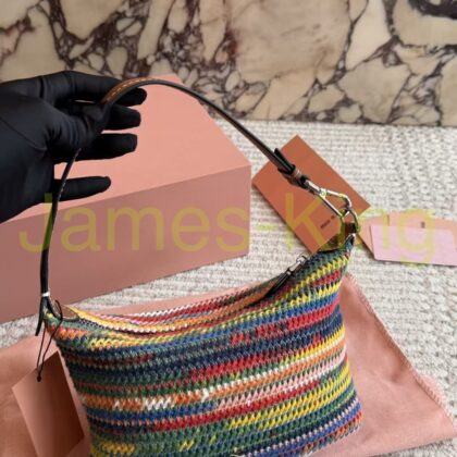 Jam9484 MIUMIU 89.99$
