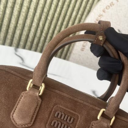 Jam9525 MIUMIU 99.99$