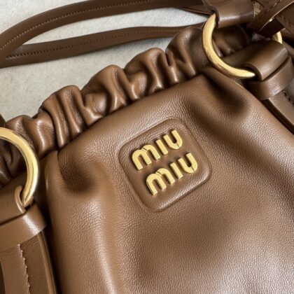 Jam9425 MIUMIU 100$