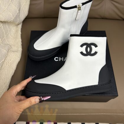 Jam9712 CHANEL 95$