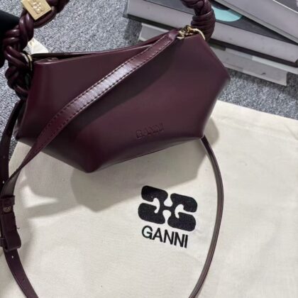 Jam9814 MINI GANNI 67.99$